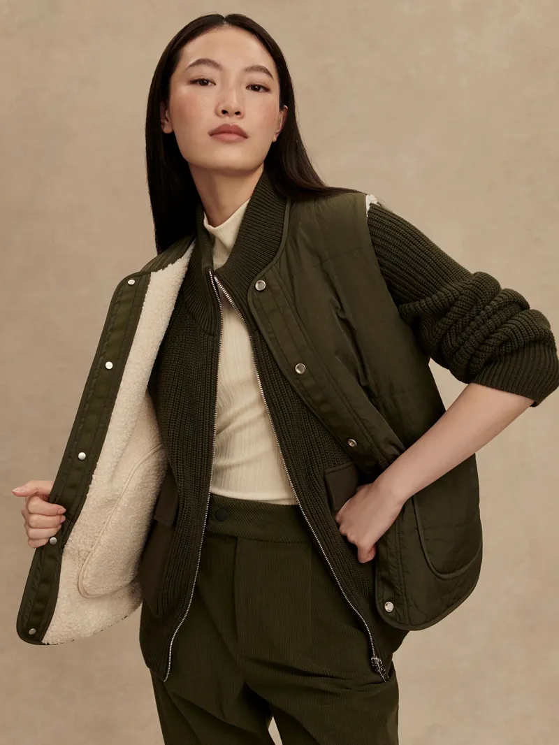 Varley Audrea Reversible Gilet - Sandshell/ Forest Night-1