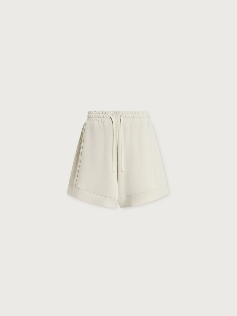Varley Atrium High-Rise Short 4.5 - Pristine-4