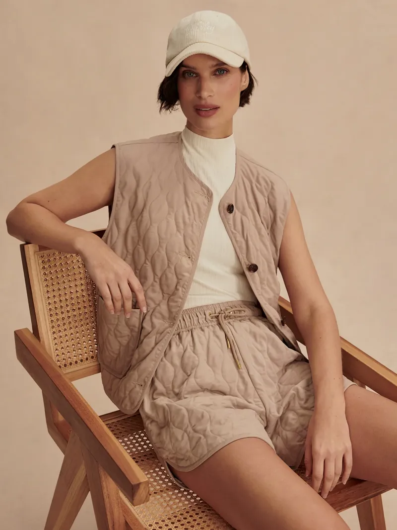 Varley Karla Quilted Gilet - Light Taupe-3