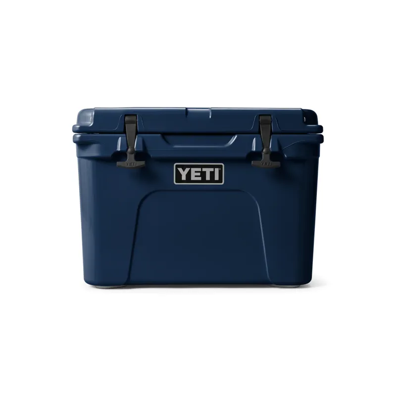 YETI Tundra Navy 35 Cool Box
