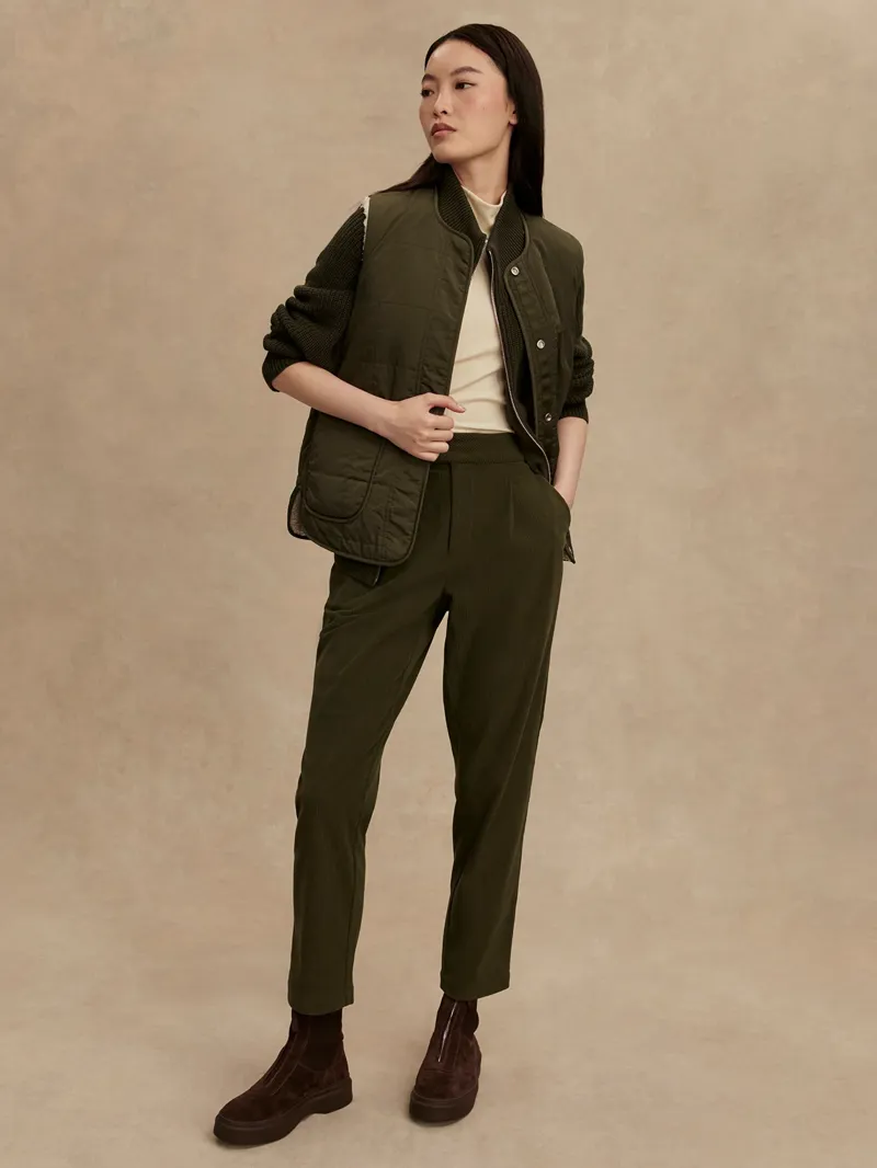 Varley Audrea Reversible Gilet - Sandshell/ Forest Night-5