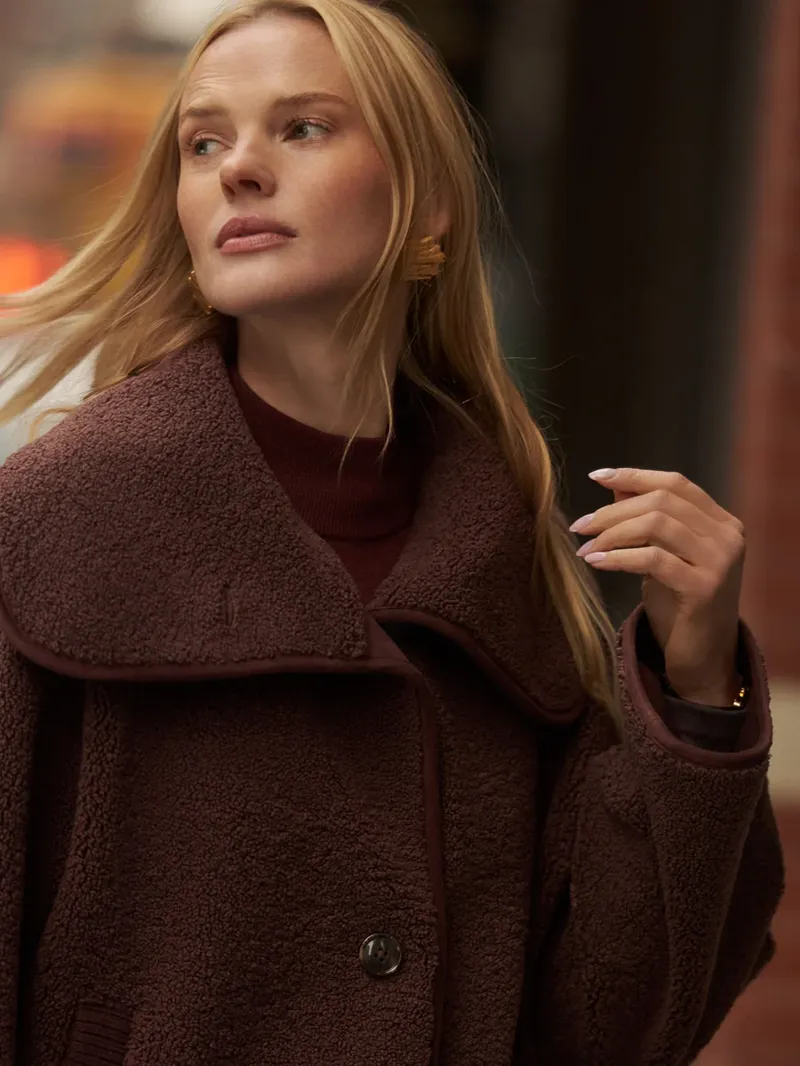 Varley Kellan Short Boxy Jacket - Mahogany-1