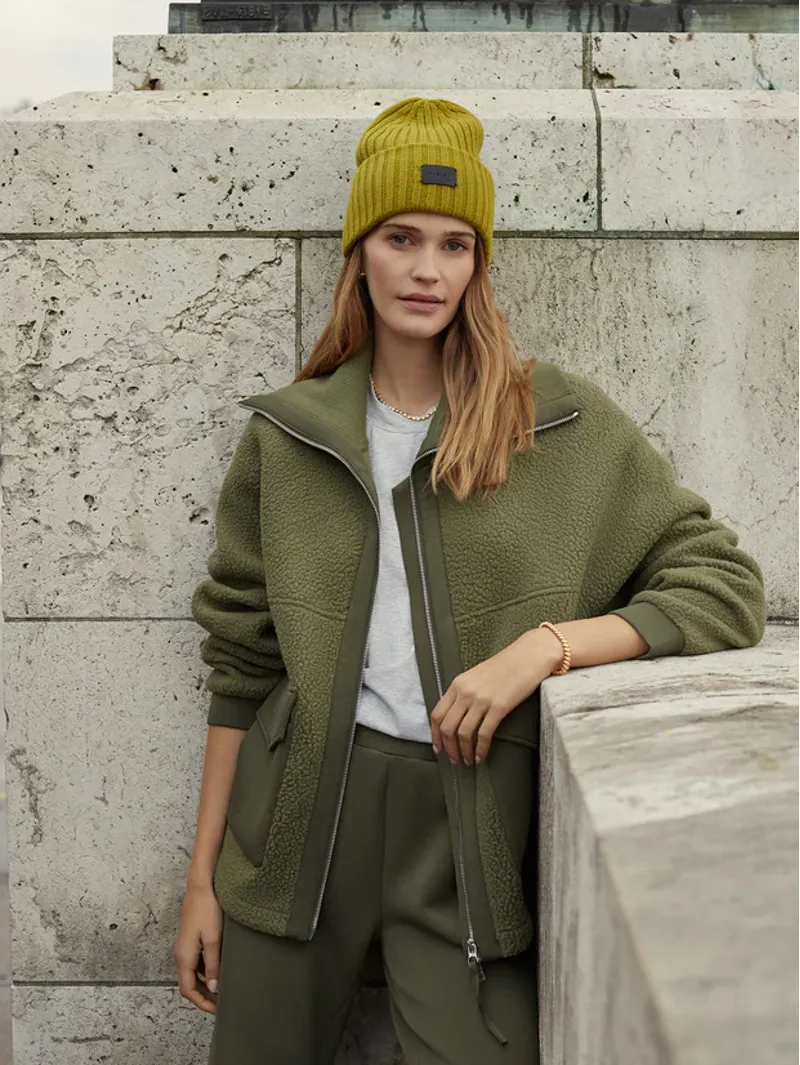 Varley Eleanor Patch Pocket Fleece - Winter Moss-4