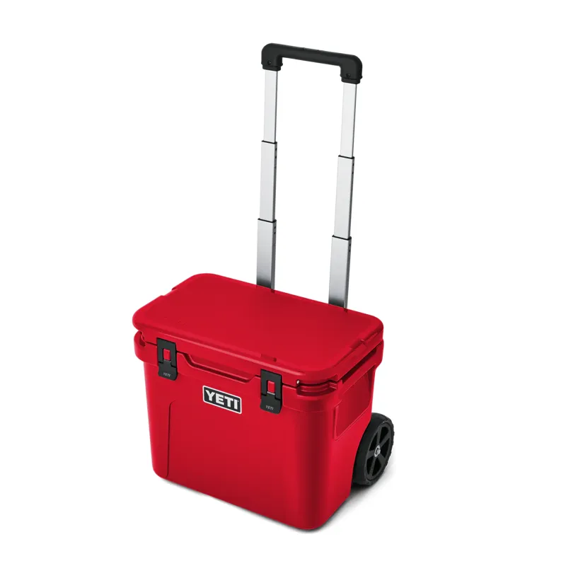 YETI Roadie 32 - Rescue Red 