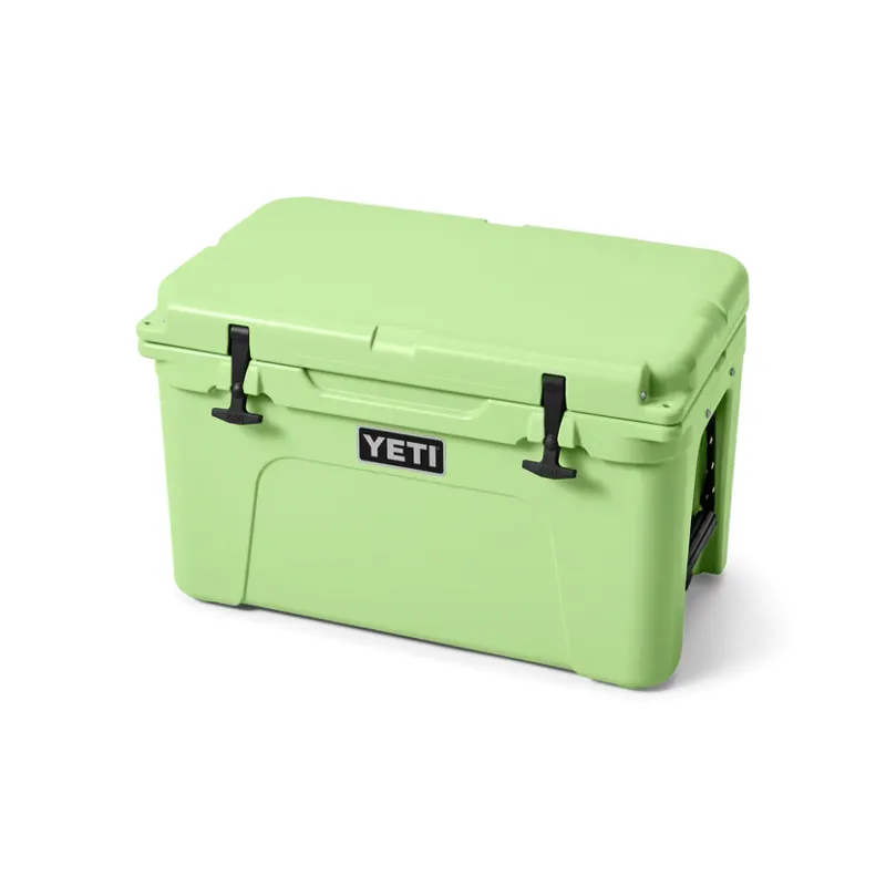 YETI Tundra Key Lime 45 Cool Box-1