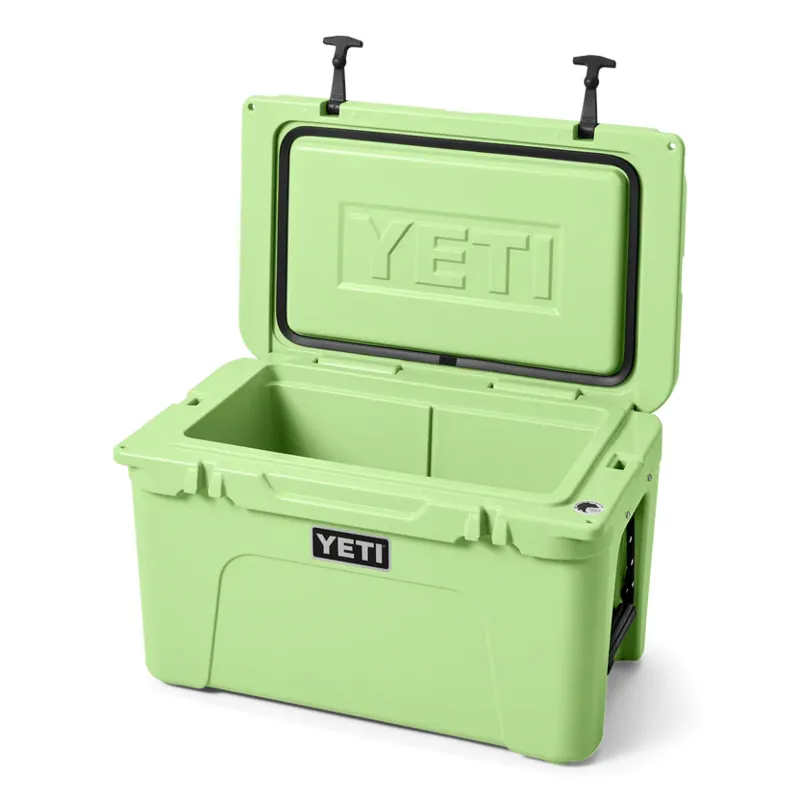 YETI Tundra Key Lime 45 Cool Box-2